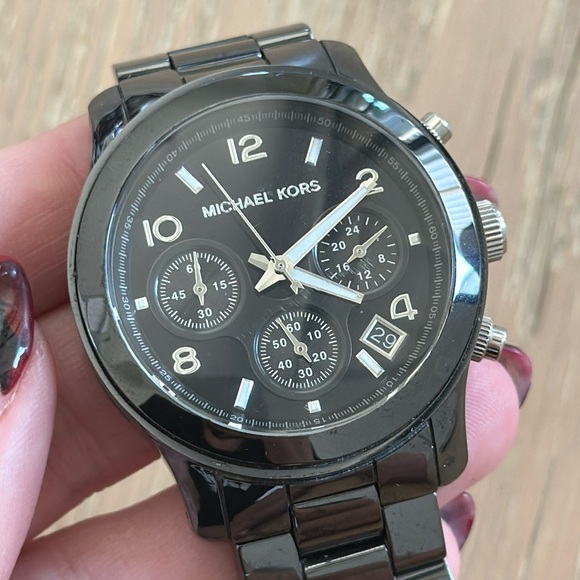 Michael Kors Runway Black Ceramic Dial Black Steel Strap Watch - MK5162 - Picture 13 of 13